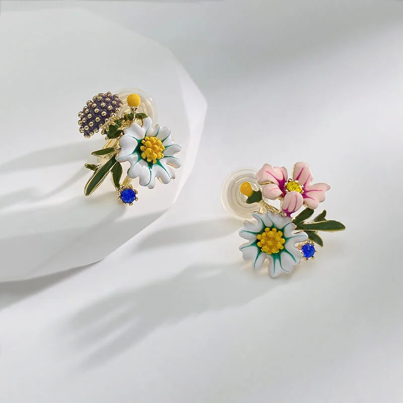 Daisy flower earrings