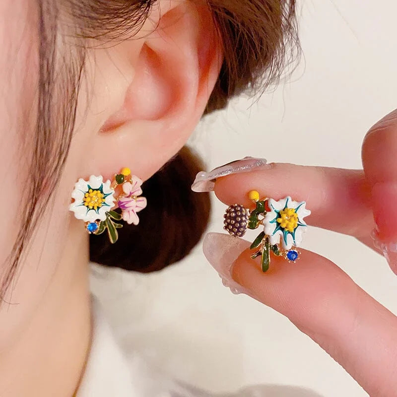 Daisy flower earrings