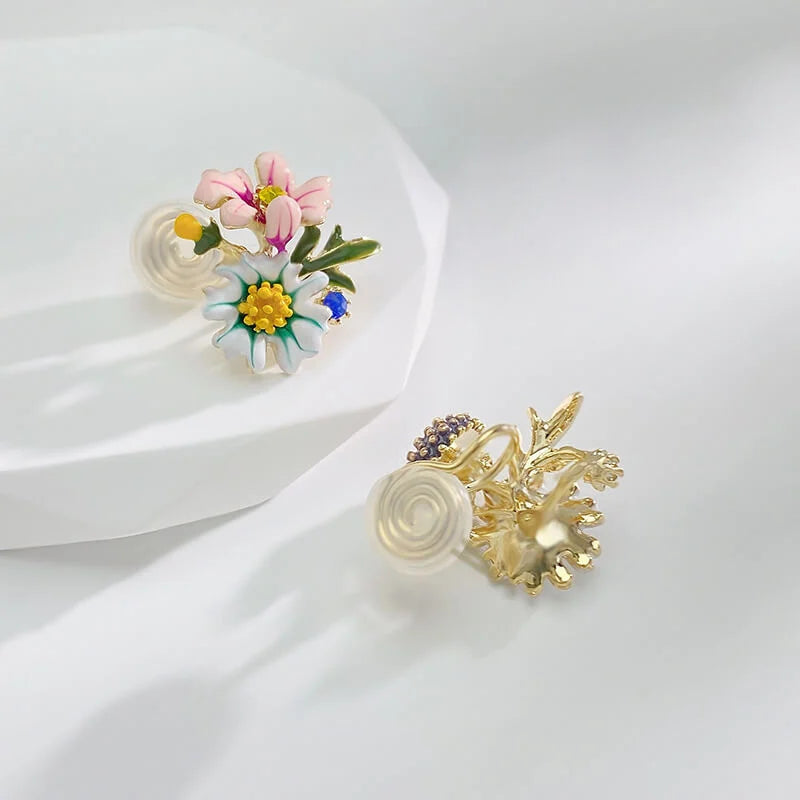 Daisy flower earrings