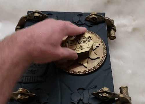 The Book of the Dead - The Mummy Prop Replica