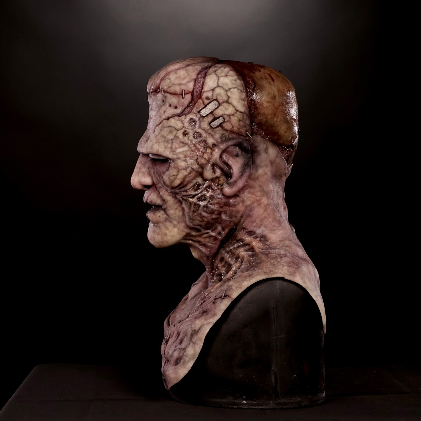 💀Frankenstein Themed Horror Mask - Hyperreal Disguise Mask for Halloween