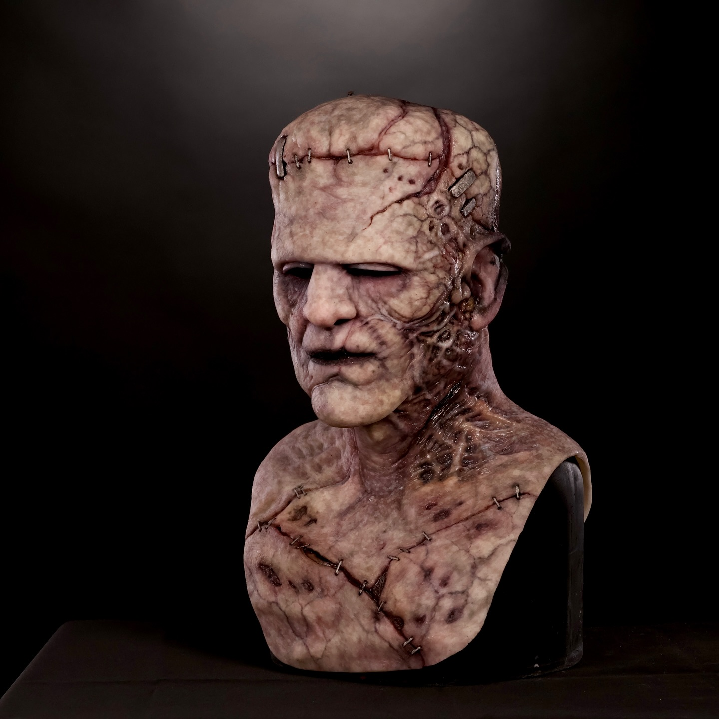 💀Frankenstein Themed Horror Mask - Hyperreal Disguise Mask for Halloween