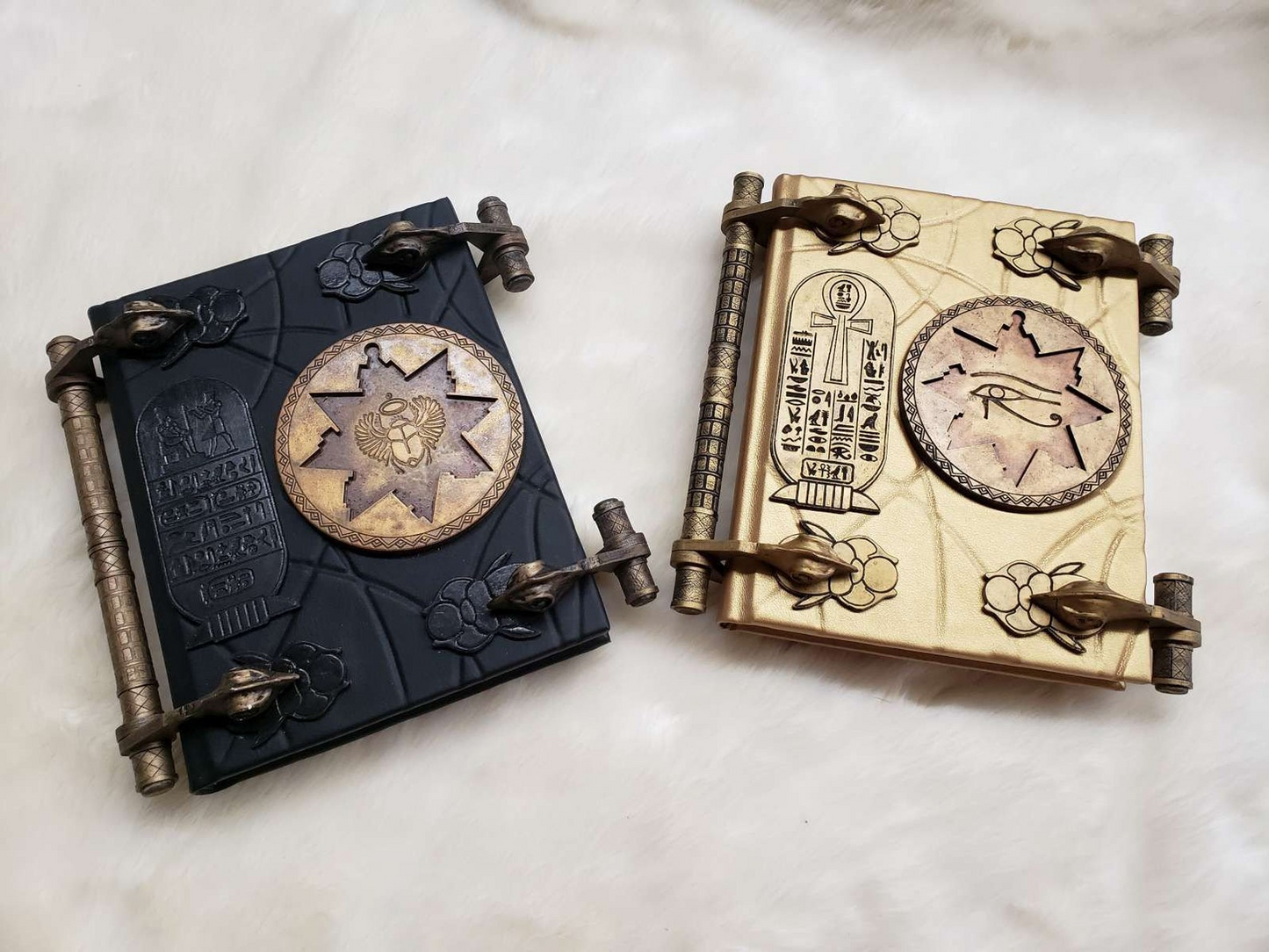 The Book of the Dead - The Mummy Prop Replica